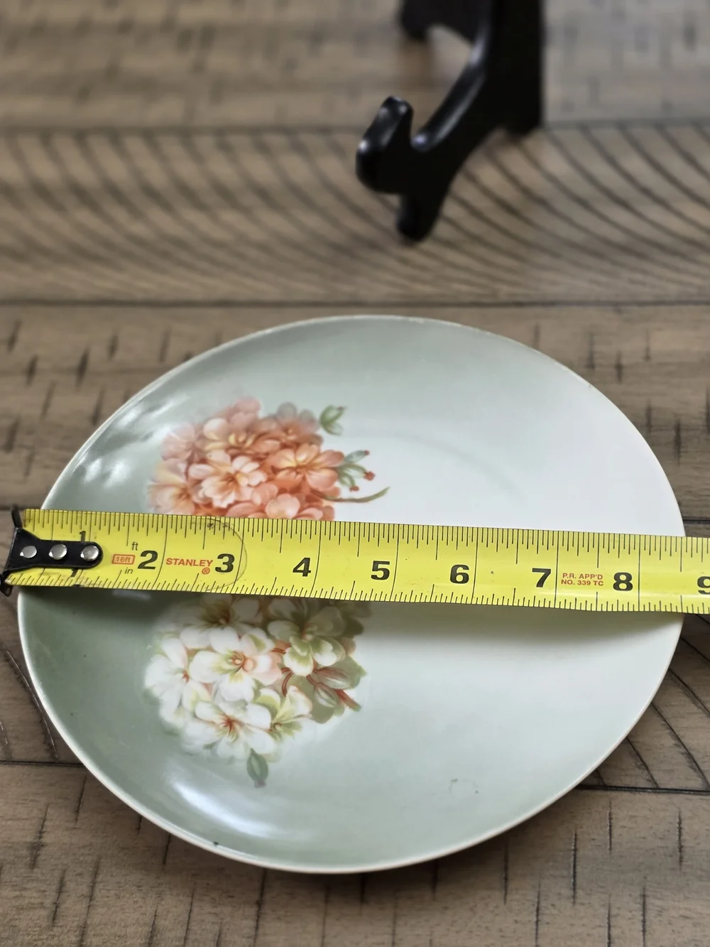 Decorative Floral Plate